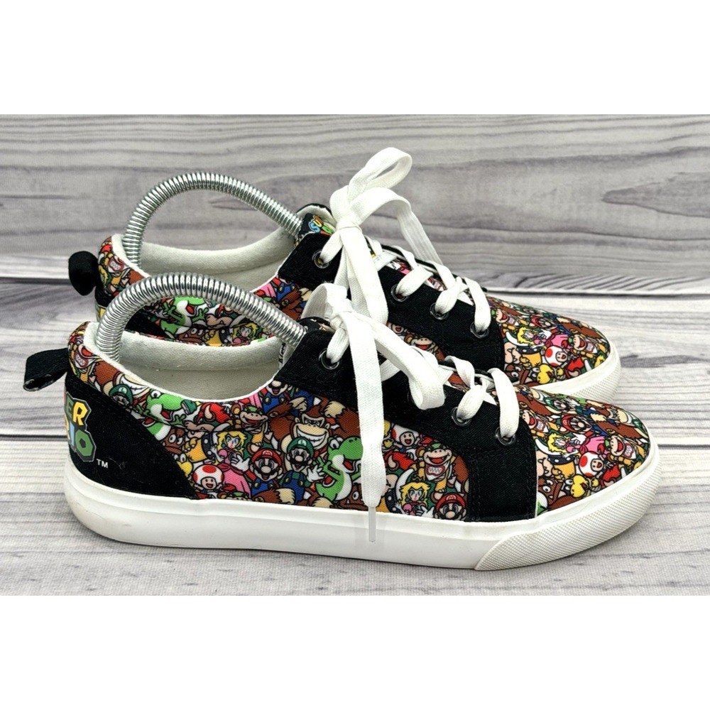 GROUND UP SUPER MARIO BROS CANVAS SNEAKERS - Men's Size 6 / Women's Size 8